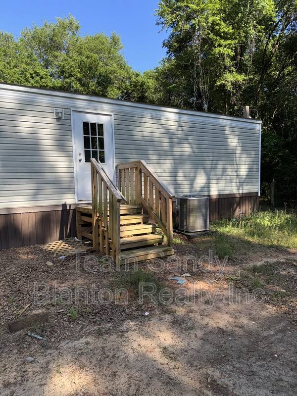 House for rent at 5049 Bent Tree Rd, Milton, FL 32583
