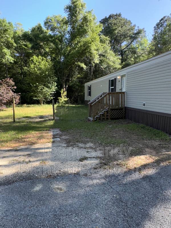 House for rent at 5049 Bent Tree Rd, Milton, FL 32583