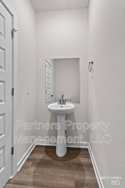 House for rent at 289 S Neon Ave, Fayetteville, AR 72704