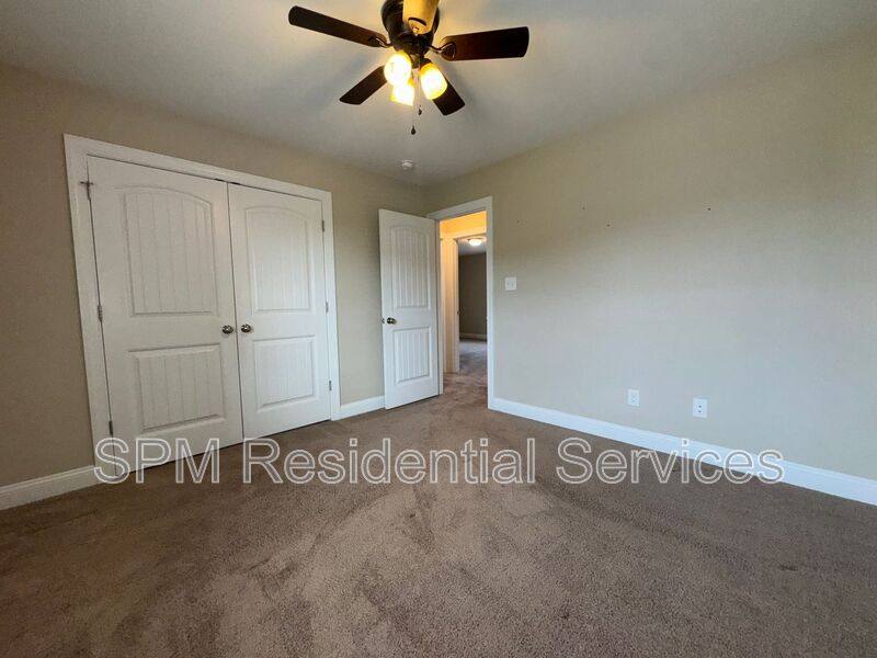 House for rent at 614 High Tide Dr, Sneads Ferry, NC 28460
