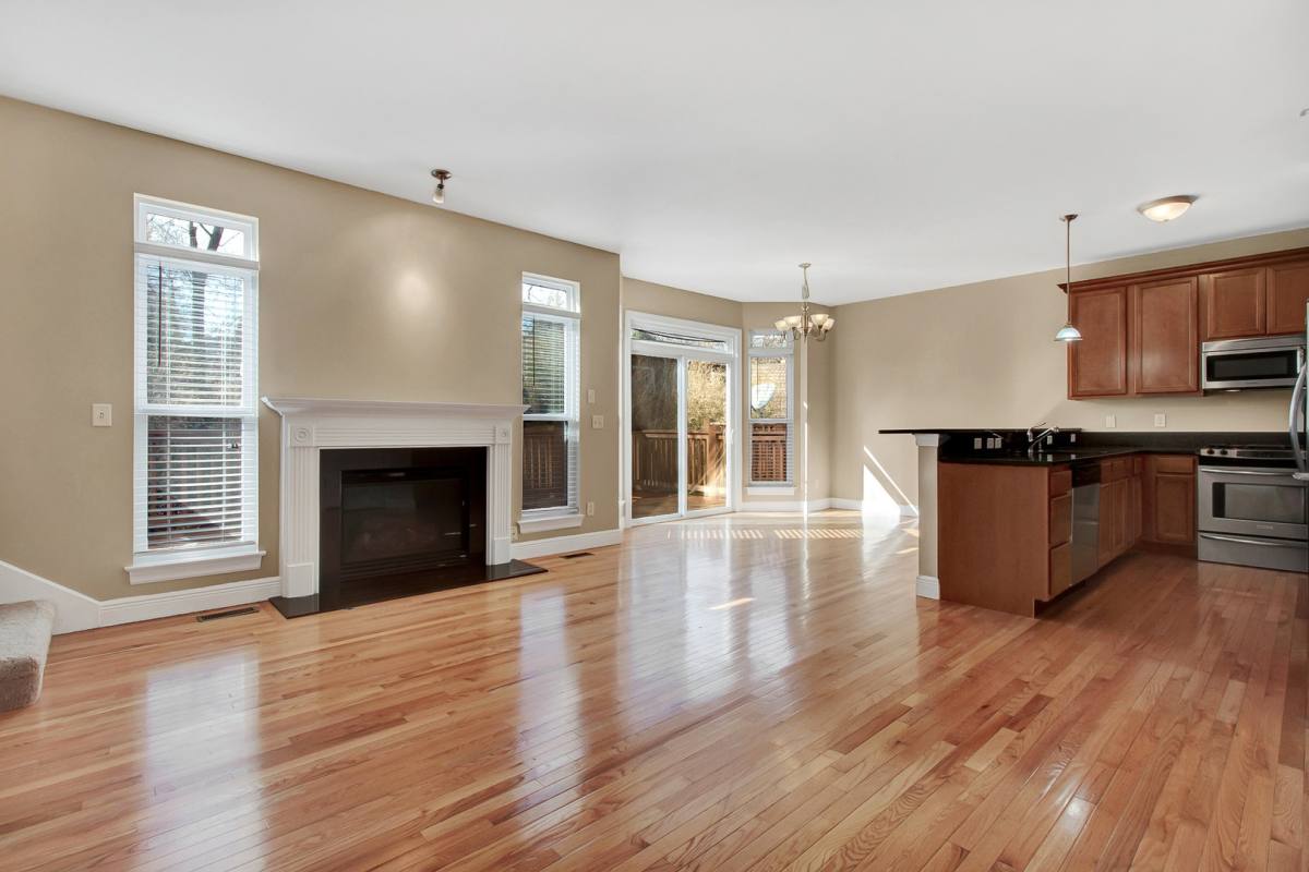 Apartment for rent at 7103-13 Horner Ave, Saint Louis, MO 63117