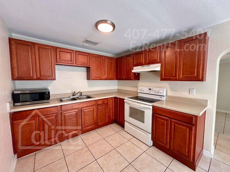 House for rent at 2905 Villa Dr, Orlando, FL 32810