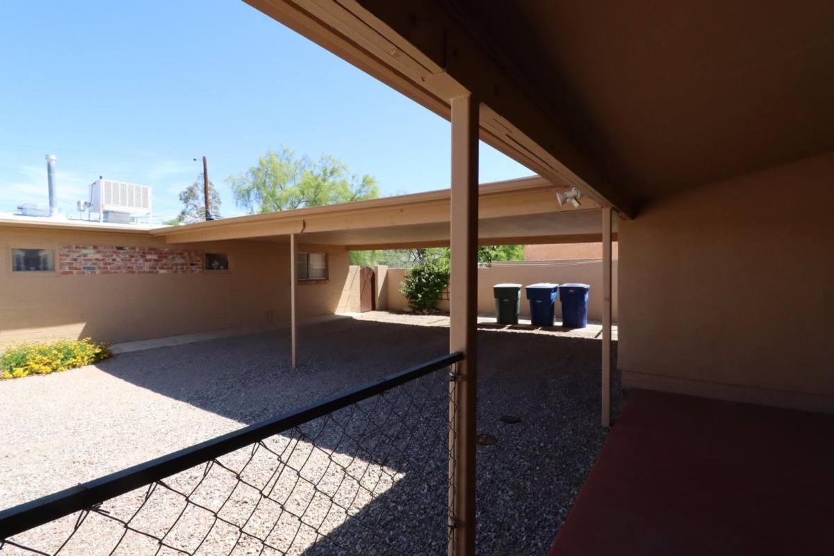 House for rent at 2831 E Edison St, Tucson, AZ 85716