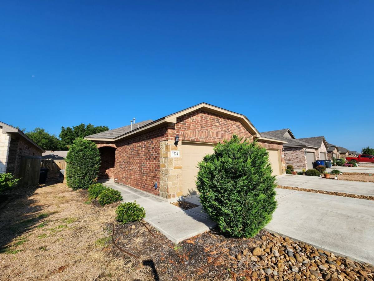 House for rent at 1221 Old FM #306, New Braunfels, TX 78130