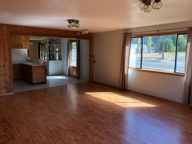 Apartment for rent at 1510 Thompson Rd, Coos Bay, OR 97420
