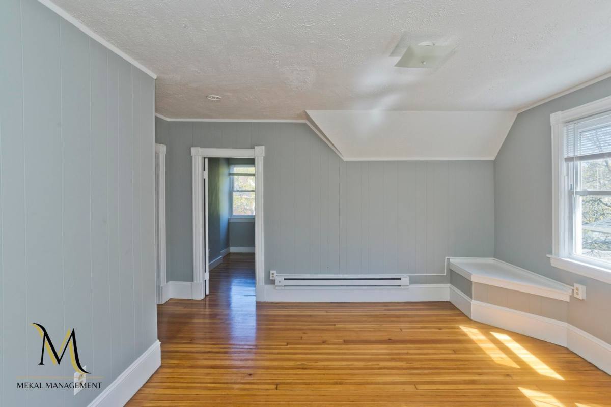 Apartment for rent at 122 Fort Pleasant Ave, Springfield, MA 01108
