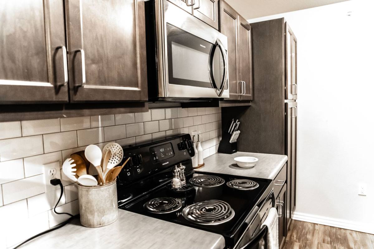 Apartment for rent at 2013 E Cherry St, Springfield, MO 65802
