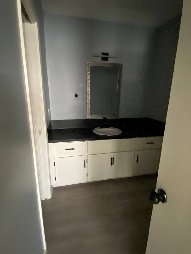 Apartment for rent at 517 S Westgate Dr, Weslaco, TX 78596