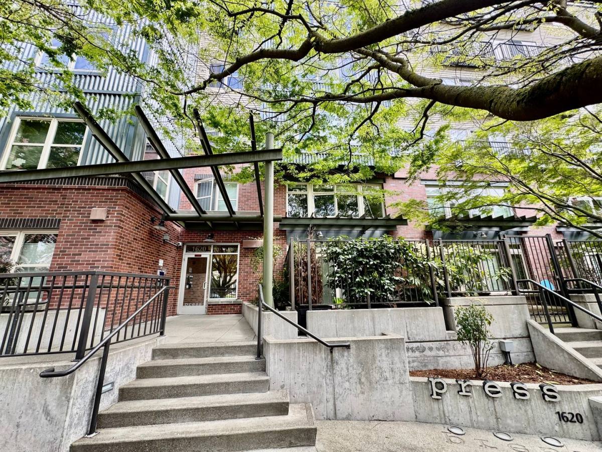 Apartment for rent at 1620 Belmont Ave, Seattle, WA 98122