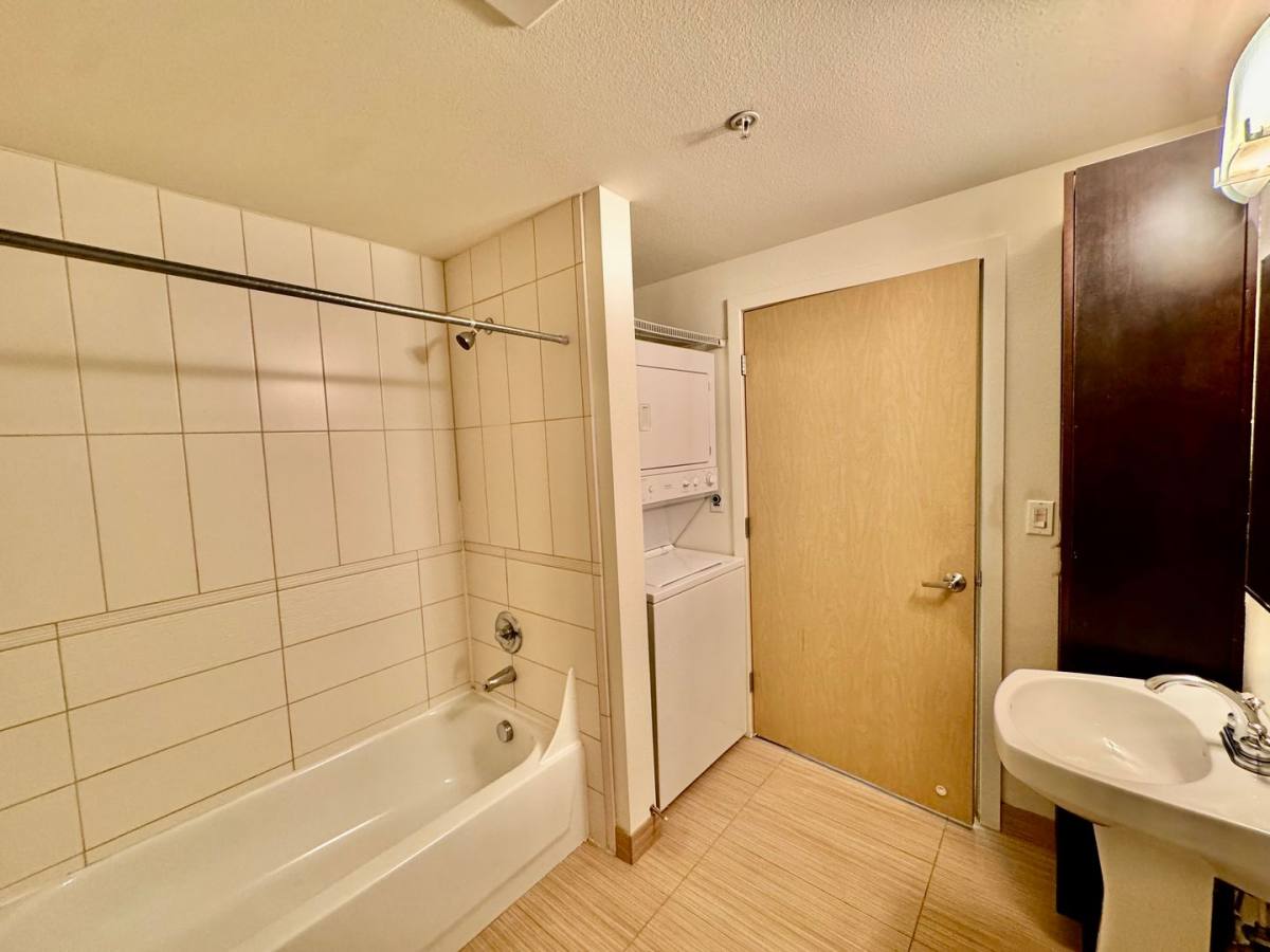 Apartment for rent at 1620 Belmont Ave, Seattle, WA 98122