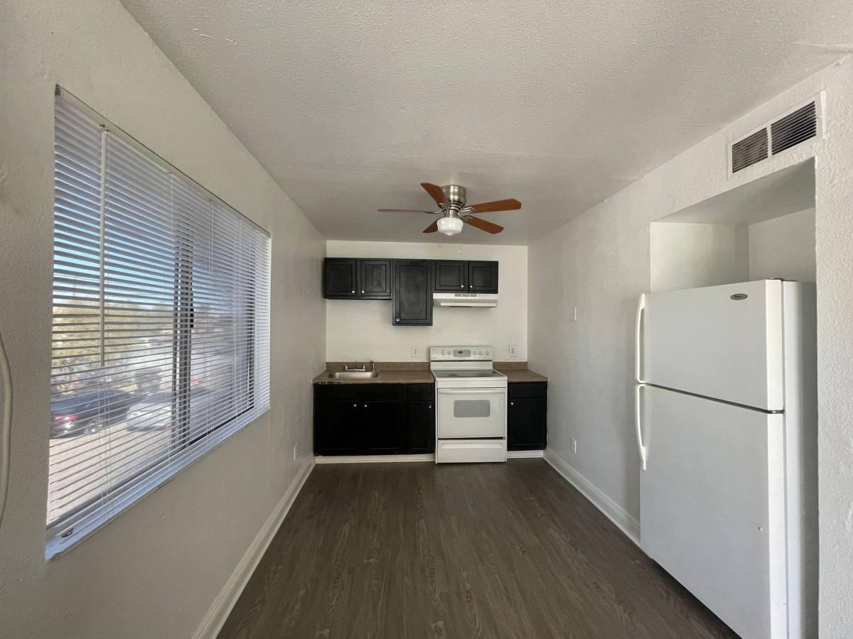 Apartment for rent at 903 N 30th St #D, Phoenix, AZ 85008