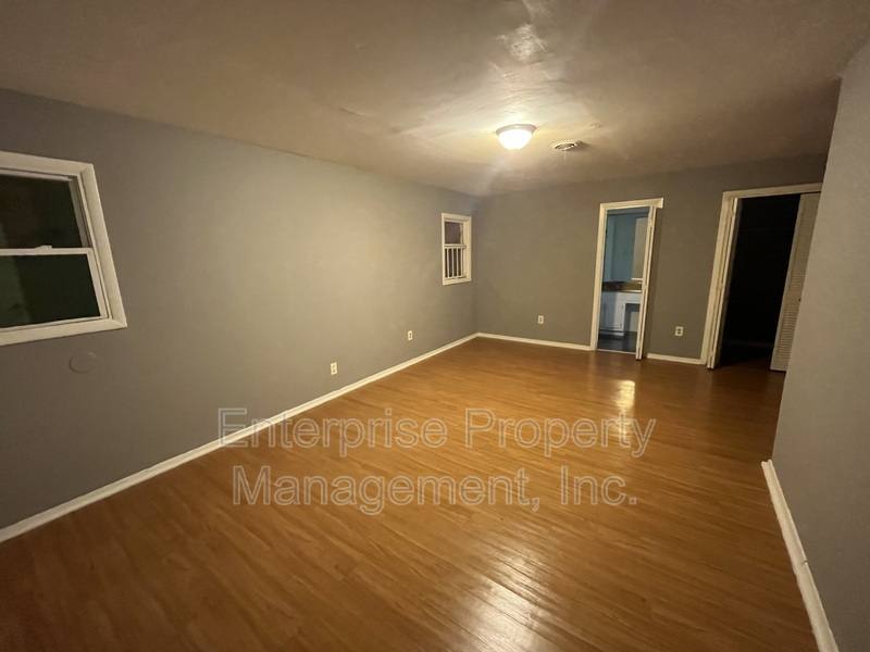 House for rent at 829 Alida Ave, Memphis, TN 38106