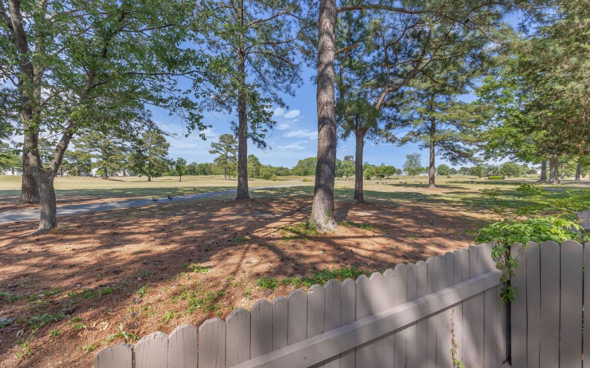 Townhouse for rent at 5036 Glenwood Way, Virginia Beach, VA 23456