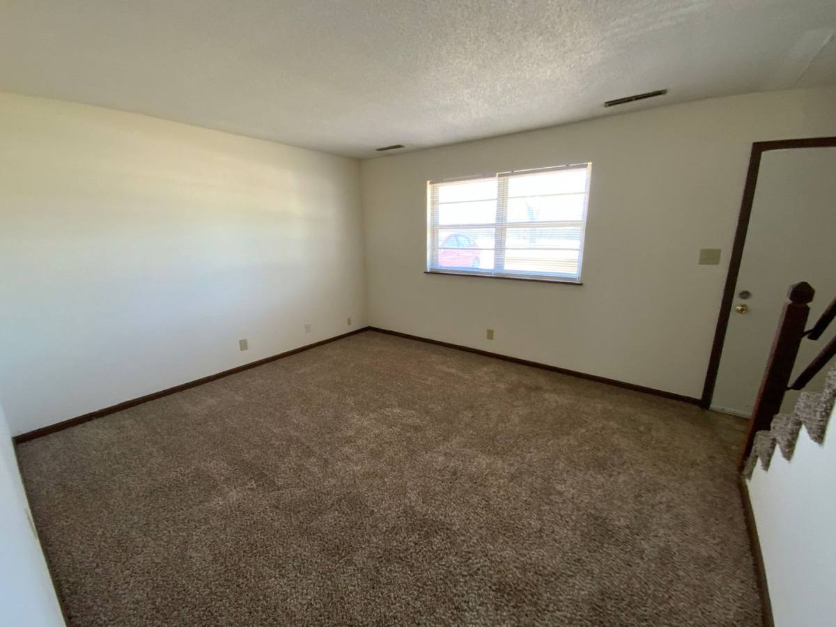 Apartment for rent at 560 N E Park Lane, Columbia, MO 65201