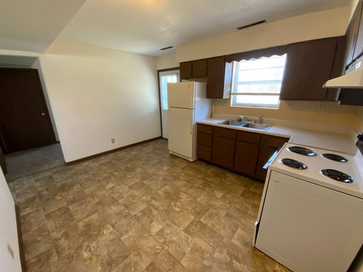 Apartment for rent at 560 N E Park Lane, Columbia, MO 65201
