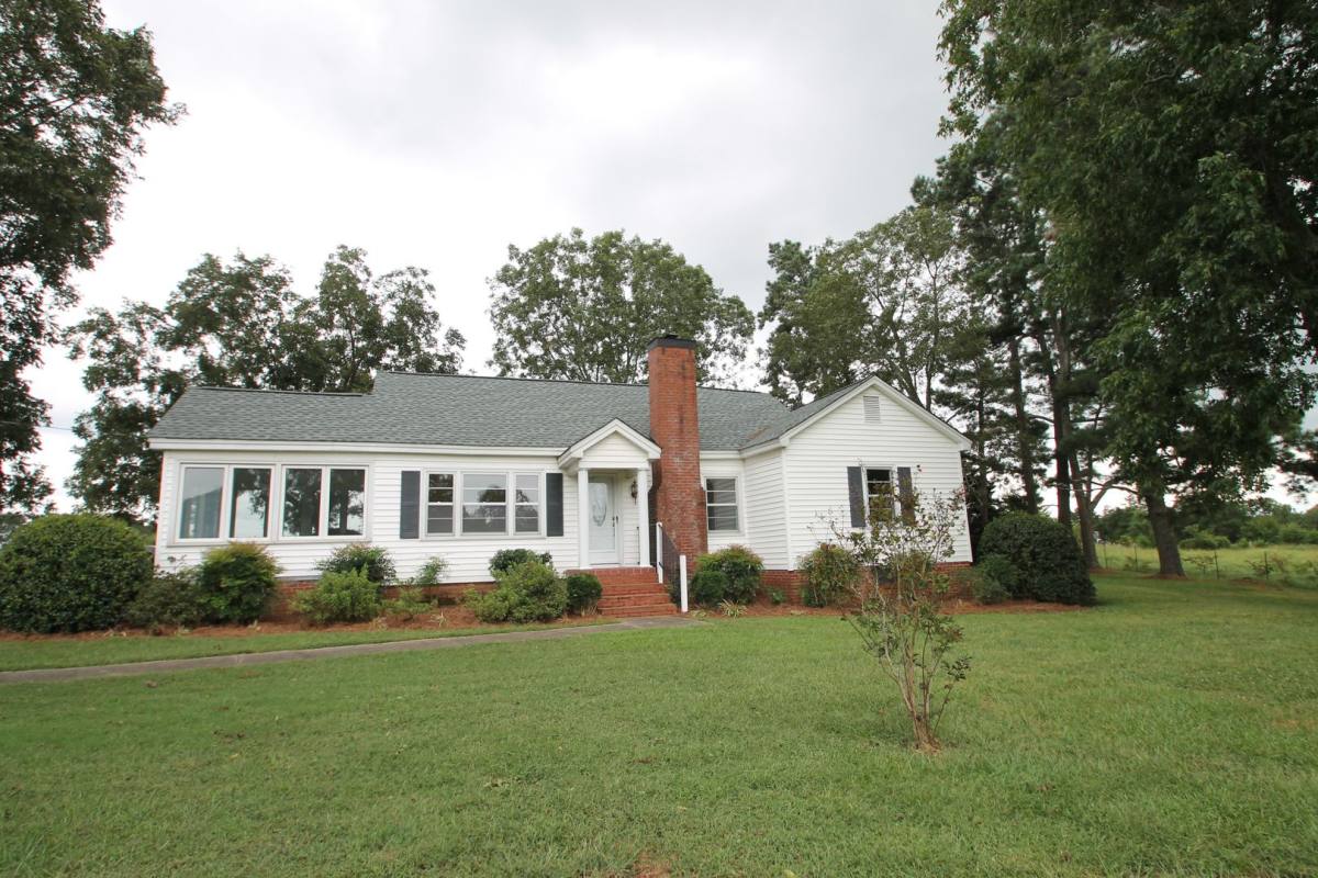 House for rent at 4828 Wh Borders Rd, Rock Hill, SC 29732
