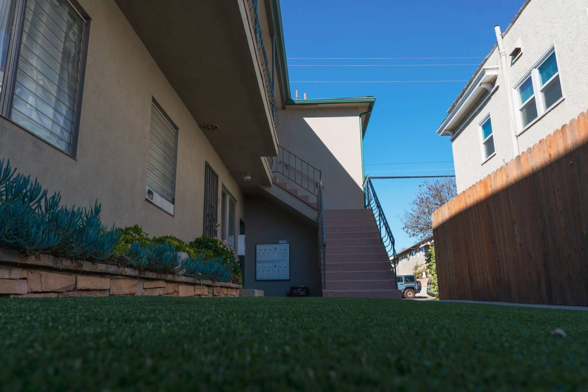 Apartment for rent at 3024 E Third St, Long Beach, CA 90814