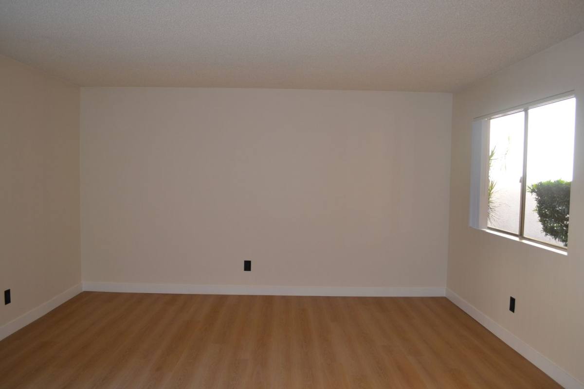 Apartment for rent at 1100 W Huntington Dr, Arcadia, CA 91007