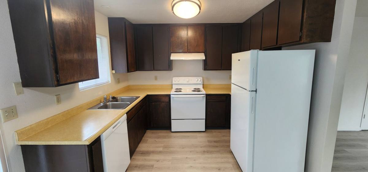 Apartment for rent at 4490 Alder, Redding, CA 96003