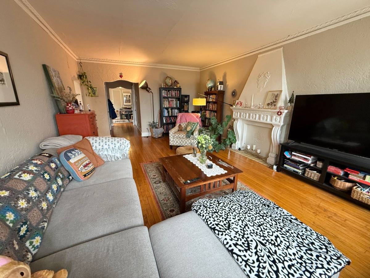 Apartment for rent at 2562 N Prospect Ave, Milwaukee, WI 53211