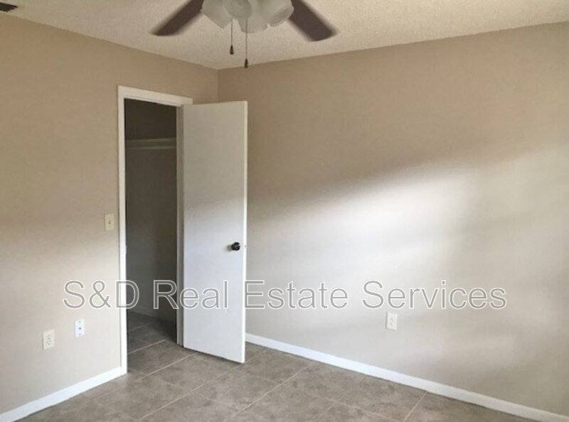 Apartment for rent at 4139 Old Rd #37, Lakeland, FL 33813