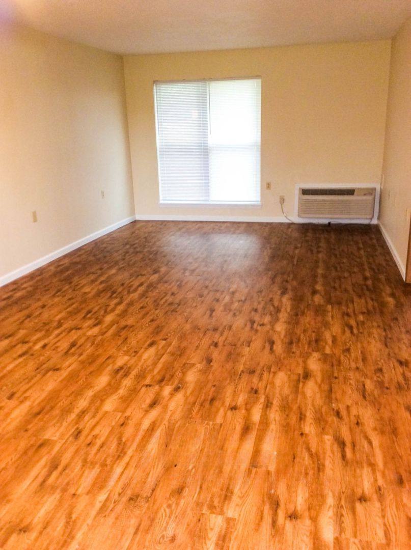 Apartment for rent at 302 Sanders St, Burlington, KS 66839