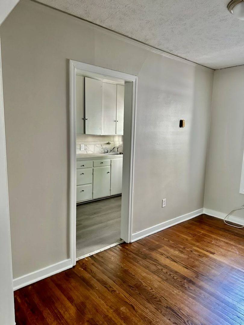 Apartment for rent at 1313 Hazel St, Jackson, MS 39202