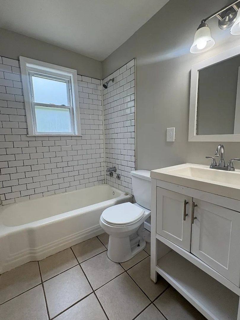 House for rent at 1648 Mary George Ave NW, Atlanta, GA 30318