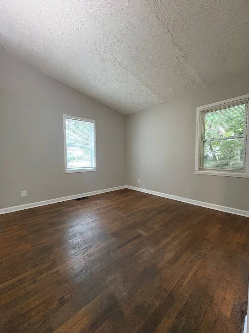 House for rent at 1648 Mary George Ave NW, Atlanta, GA 30318