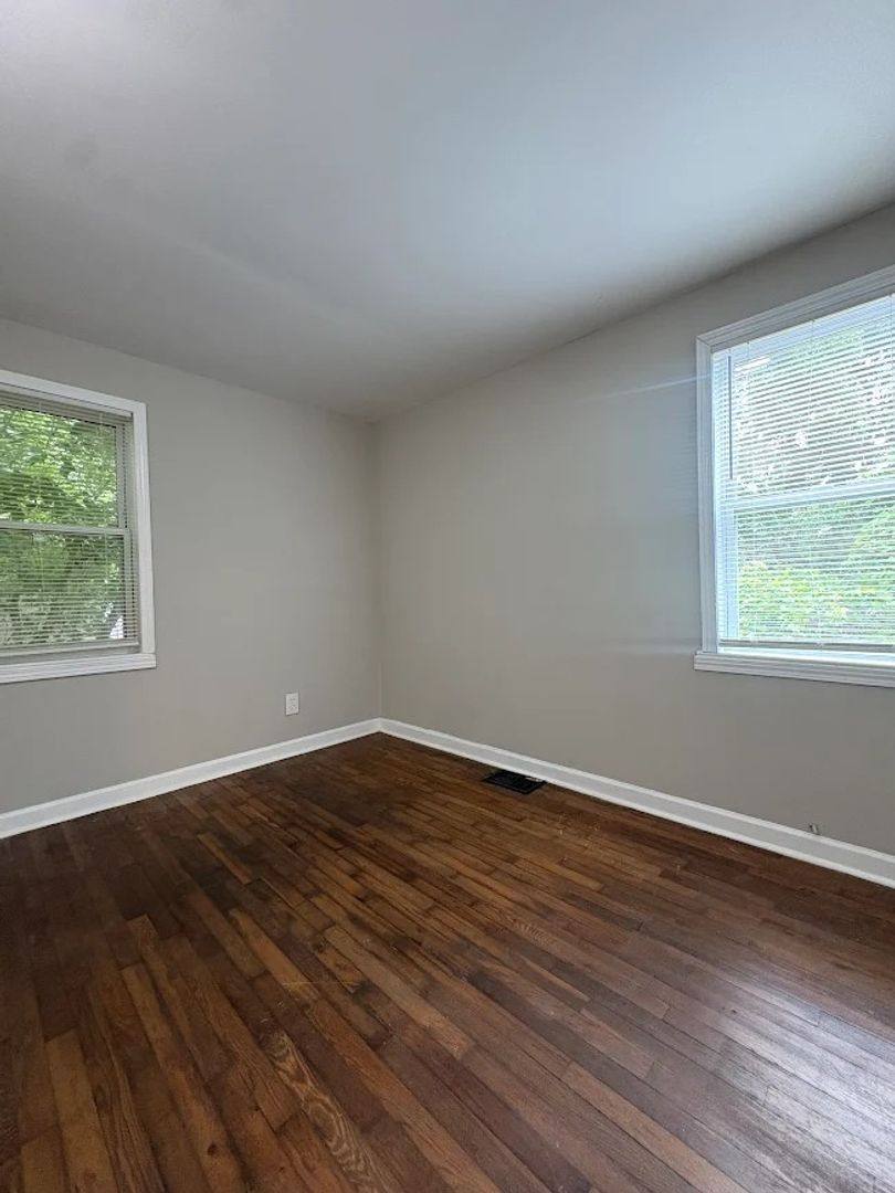 House for rent at 1648 Mary George Ave NW, Atlanta, GA 30318
