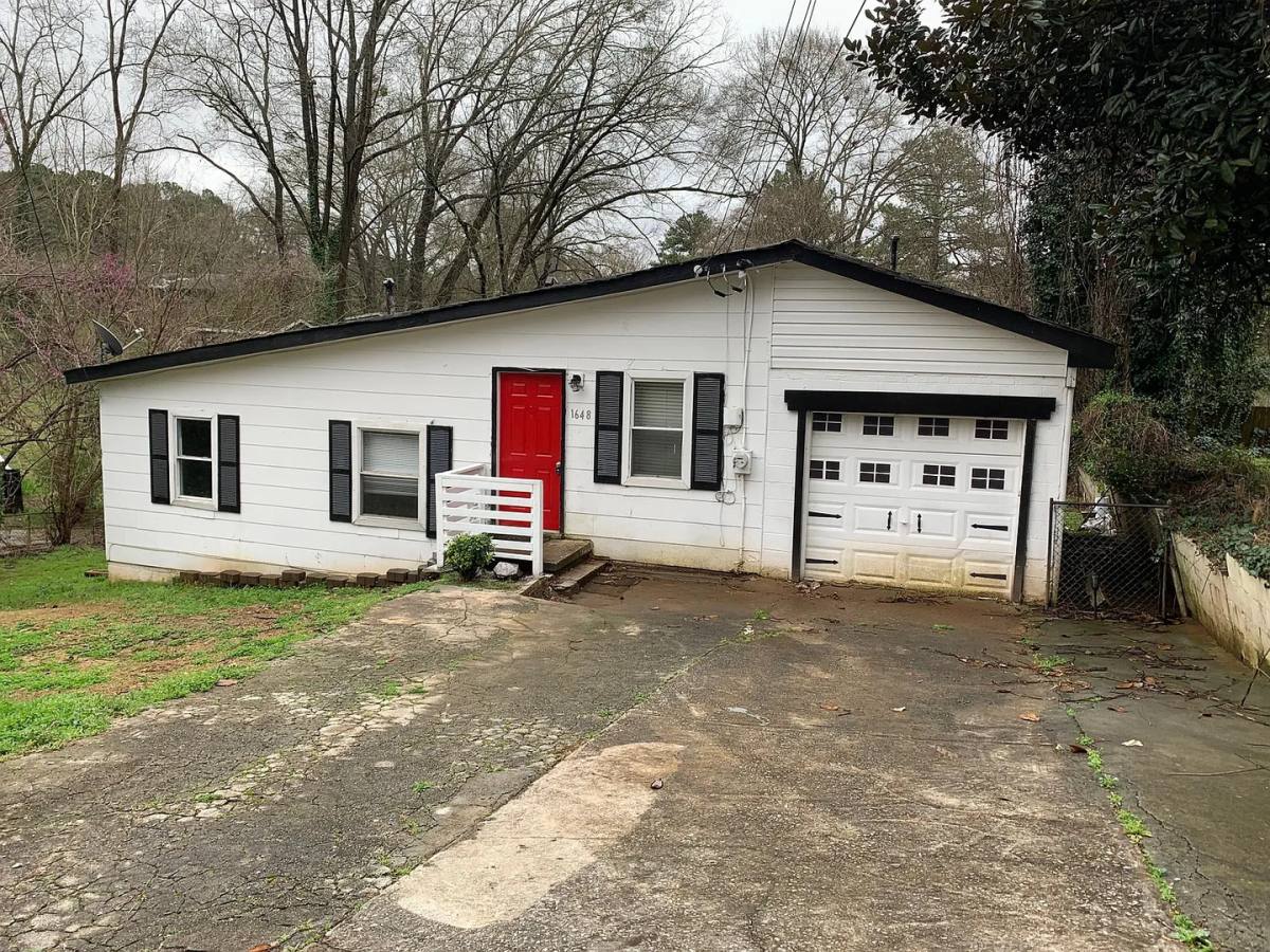 House for rent at 1648 Mary George Ave NW, Atlanta, GA 30318