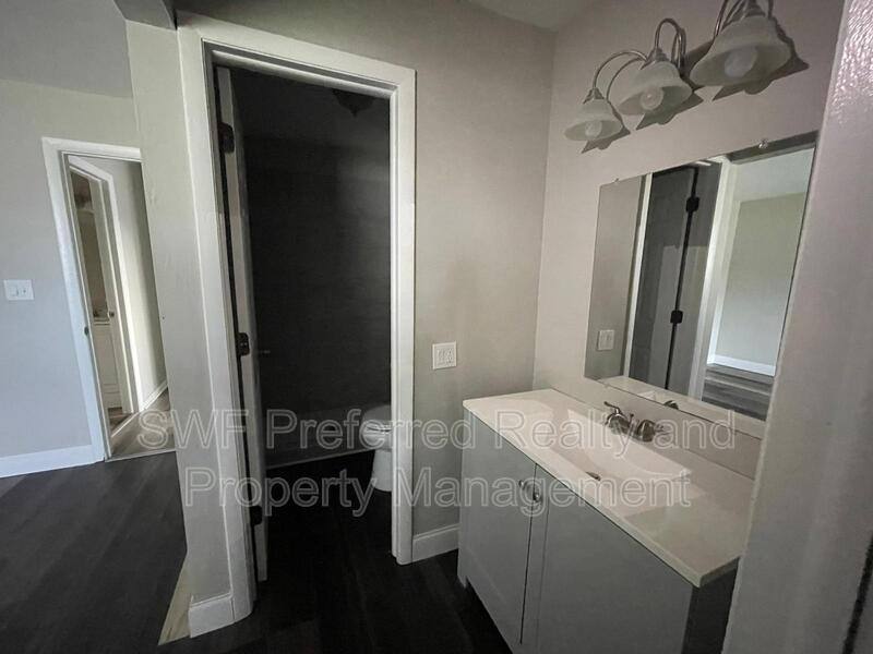 Apartment for rent at 1418 SE 8th Terrace #1, Cape Coral, FL 33990