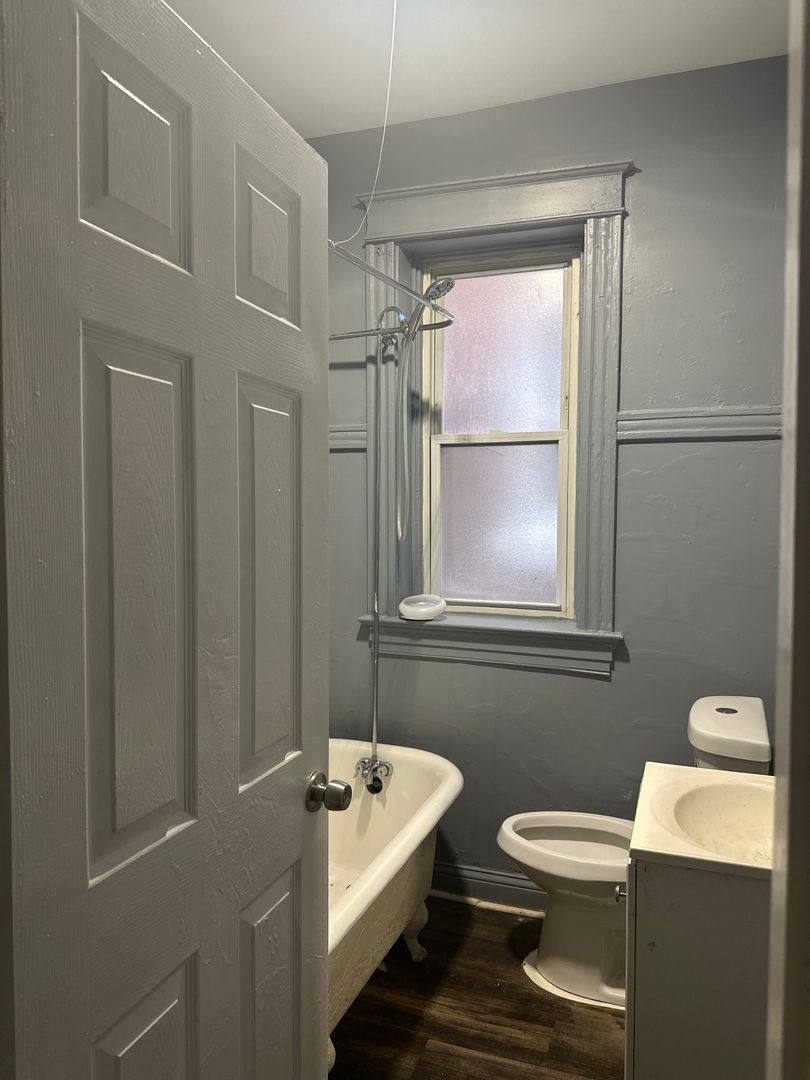 Apartment for rent at 3623 Virginia Ave, Saint Louis, MO 63118