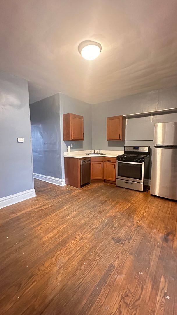 Apartment for rent at 3623 Virginia Ave, Saint Louis, MO 63118