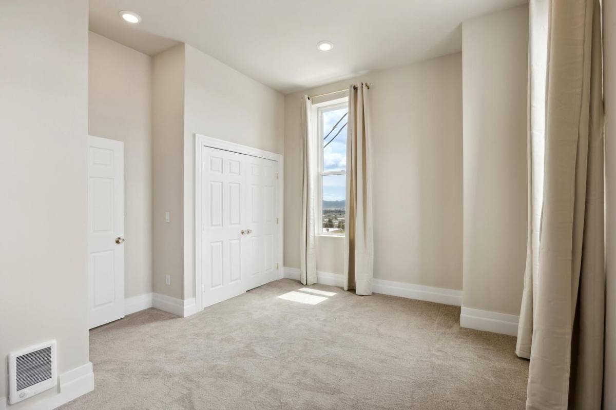 Apartment for rent at 144 W Park St, Butte, MT 59701