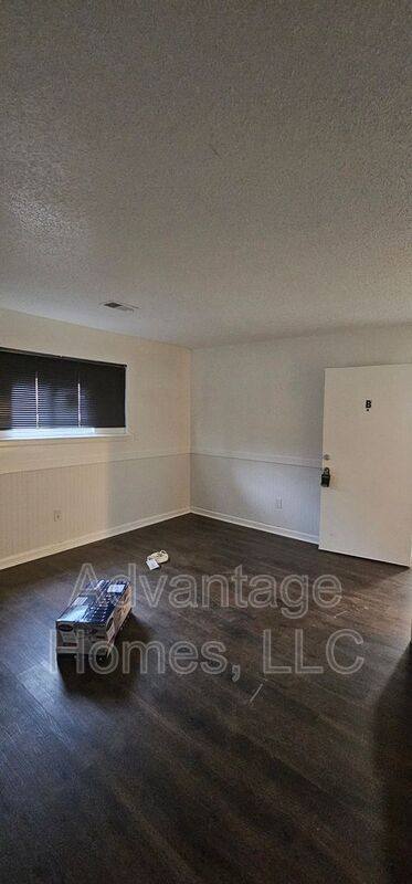 Apartment for rent at 711 N 70th St #B, Kansas City, KS 66112