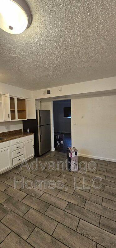 Apartment for rent at 711 N 70th St #B, Kansas City, KS 66112