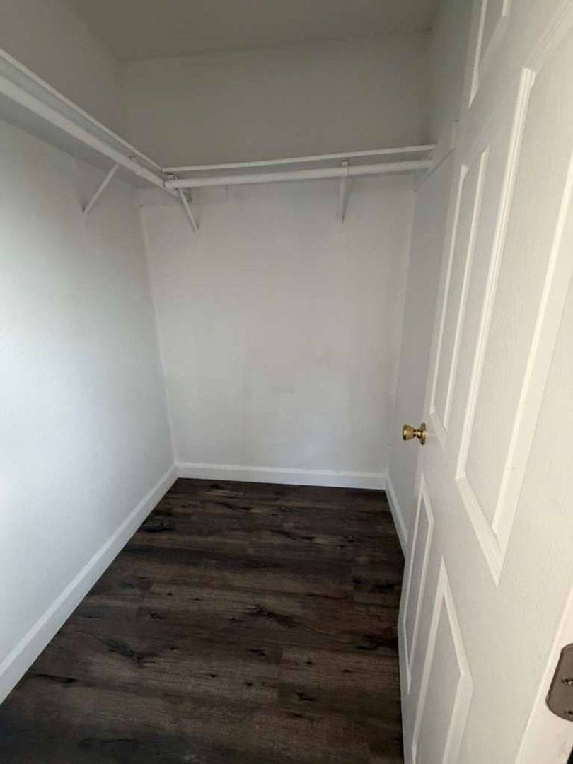 Apartment for rent at 10623 Chestnut, Los Alamitos, CA 90720