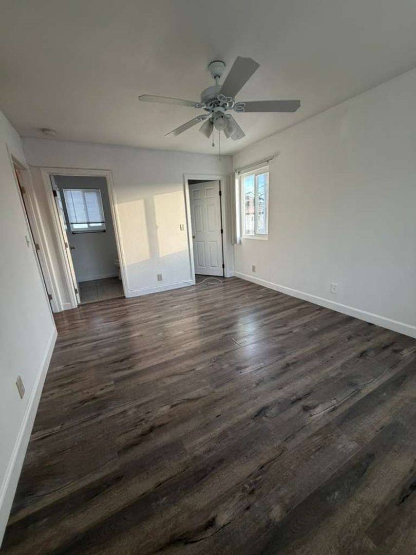 Apartment for rent at 10623 Chestnut, Los Alamitos, CA 90720