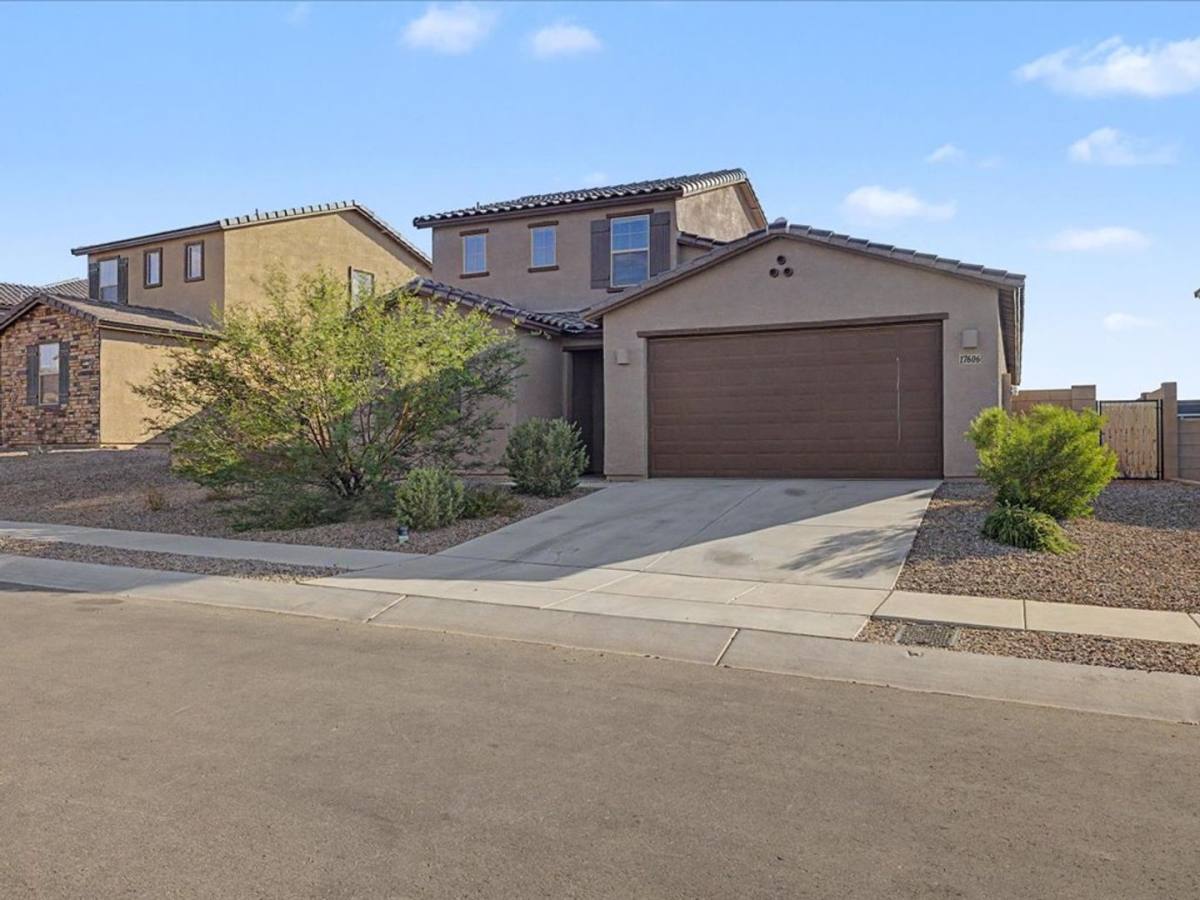 House for rent at 17606 S Ridgerunner Dr, Vail, AZ 85641