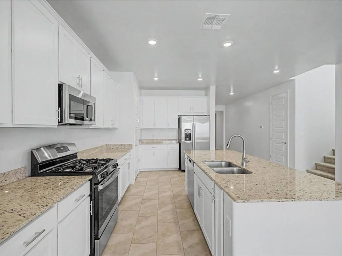 House for rent at 17606 S Ridgerunner Dr, Vail, AZ 85641