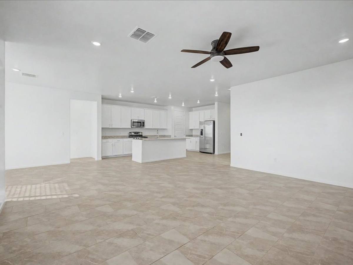 House for rent at 17606 S Ridgerunner Dr, Vail, AZ 85641