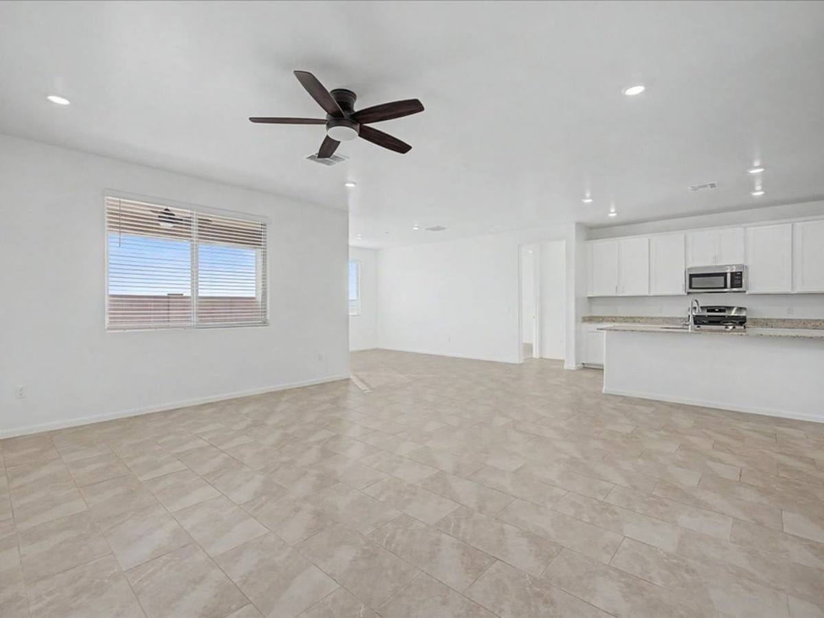 House for rent at 17606 S Ridgerunner Dr, Vail, AZ 85641