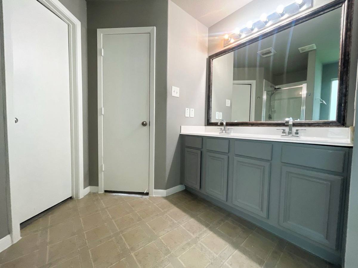 House for rent at 1410 Danby Heath Lane, Houston, TX 77073