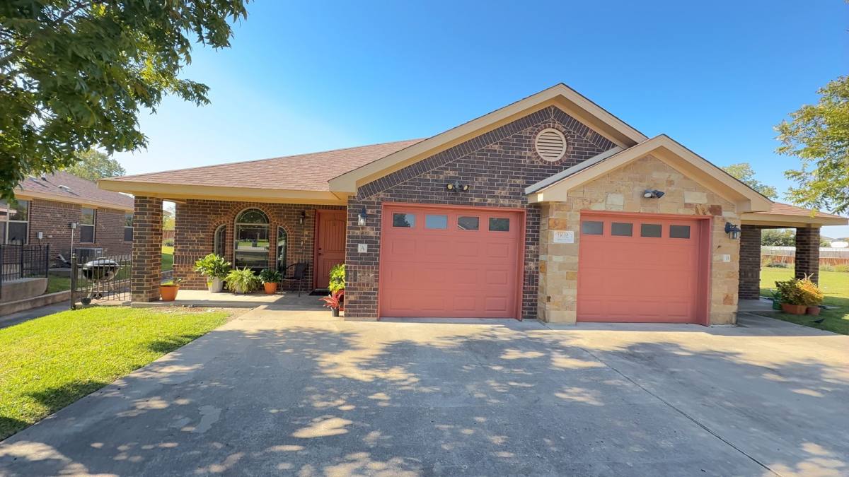 Apartment for rent at 902 Safari Dr, Killeen, TX 76542