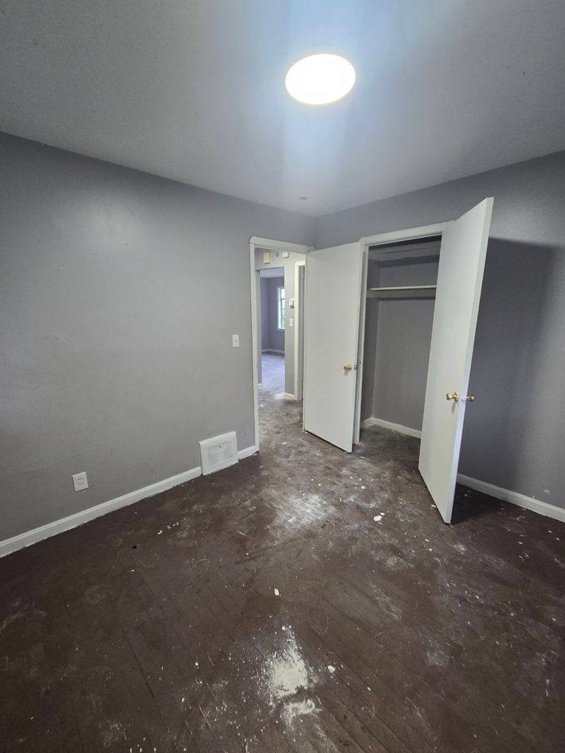 House for rent at 14205 Sylvia Ave, Cleveland, OH 44110