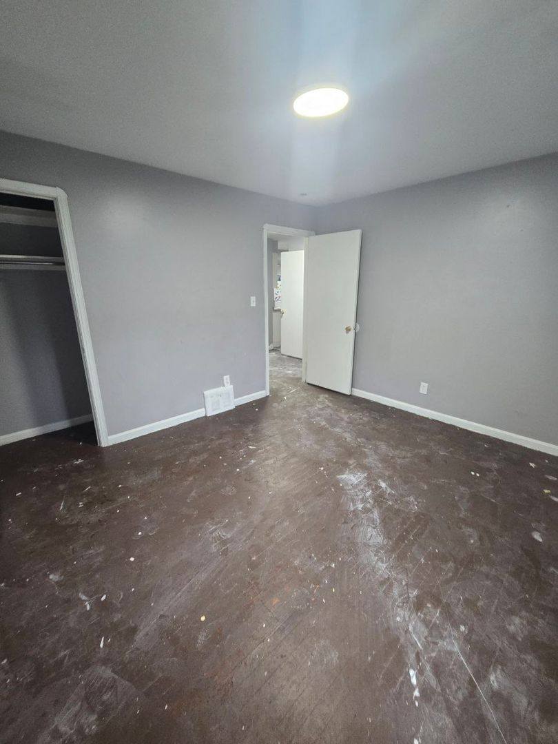 House for rent at 14205 Sylvia Ave, Cleveland, OH 44110