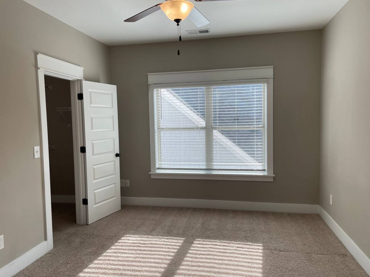 House for rent at 1460 Valley Trace, Birmingham, AL 35210