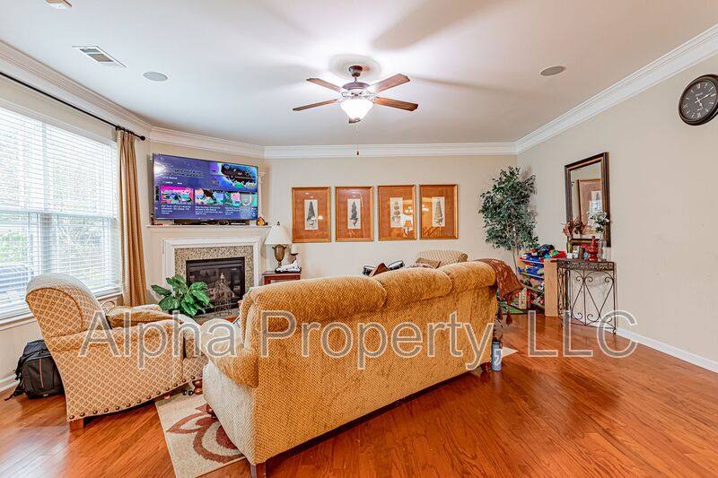 House for rent at 3 Keelin Lane, Greer, SC 29650