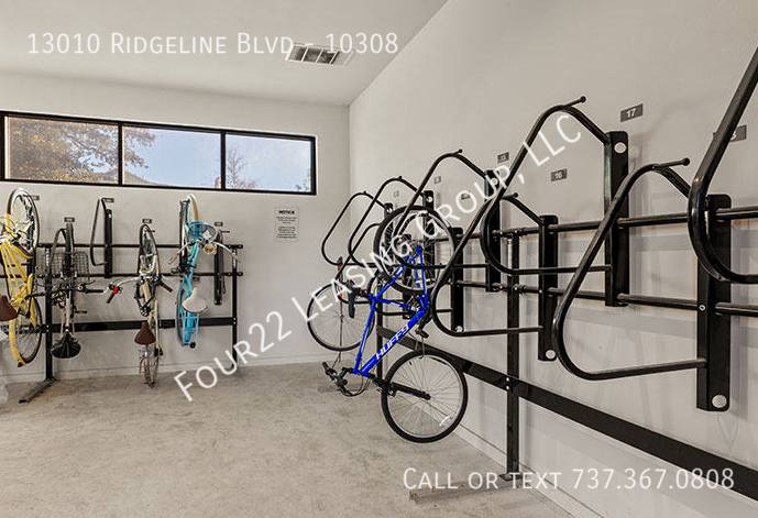 Apartment for rent at 13010 Ridgeline Blvd, Cedar Park, TX 78613